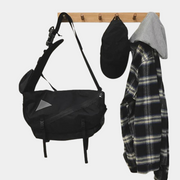 Crossbody Sling Bag für Studierende