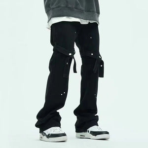 Pantalón negro informal con decoración de cinta