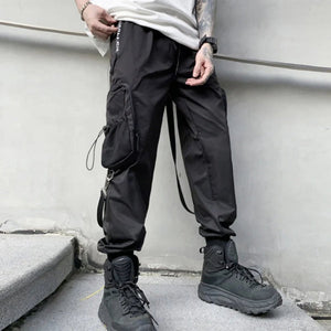 Pantalon noir à poches multiples avec patchwork de rubans