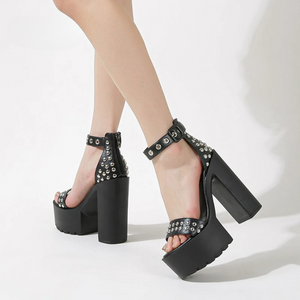 Rivet Goth Chunky Sandals