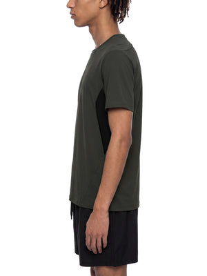 Side view of the Dark Gray running t-shirt on a model, showing the black panel along the side