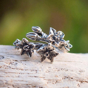 Silver Flower Ring