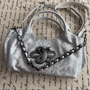 Silver Snake Pattern Chain Y2k Purse
