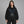 Bløde Y2K hoodies – båret af en kvinde