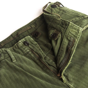 Pantalones cortos tácticos de color caqui