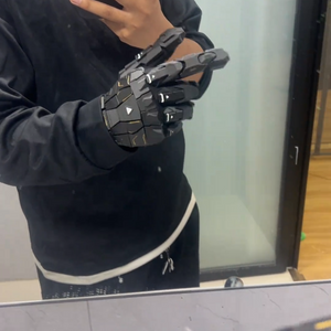 Techwear 3D Printing Mechanical Gloves
