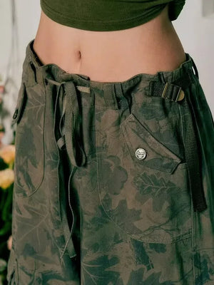 Vintage Streetwear Camo Cargo Pants