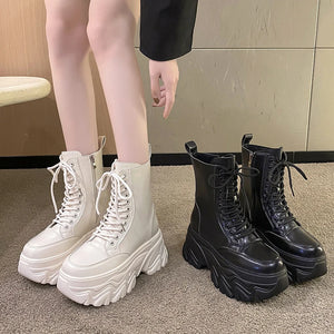 Botas blancas gruesas con plataforma 