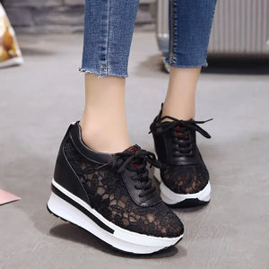 Women Platform Sneakers Black