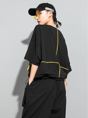 Women's Black Pocket T-shirt with Round Neck