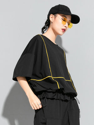 Women's Black Pocket T-shirt with Round Neck