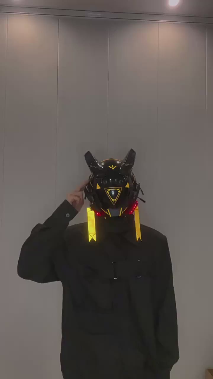 Cyberpunk Helmet Yellow | CYBER TECHWEAR®