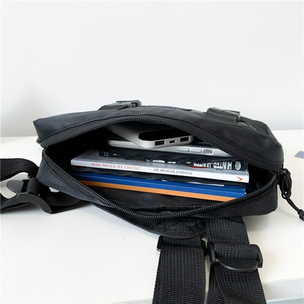Buckle Utility Chest Bag | CYBER TECHWEAR®