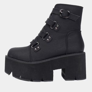 COMFORTABLE TECHWEAR BOOTS