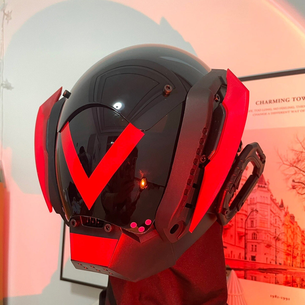 Cyberpunk Helmet Red | CYBER TECHWEAR®