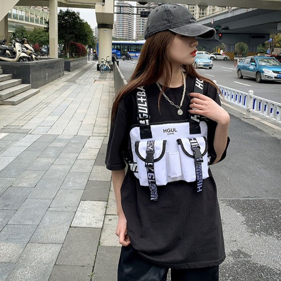 Women and Men Reflective Tactical Hip-Hop Chest Bag Crossbody Bag Sling bag