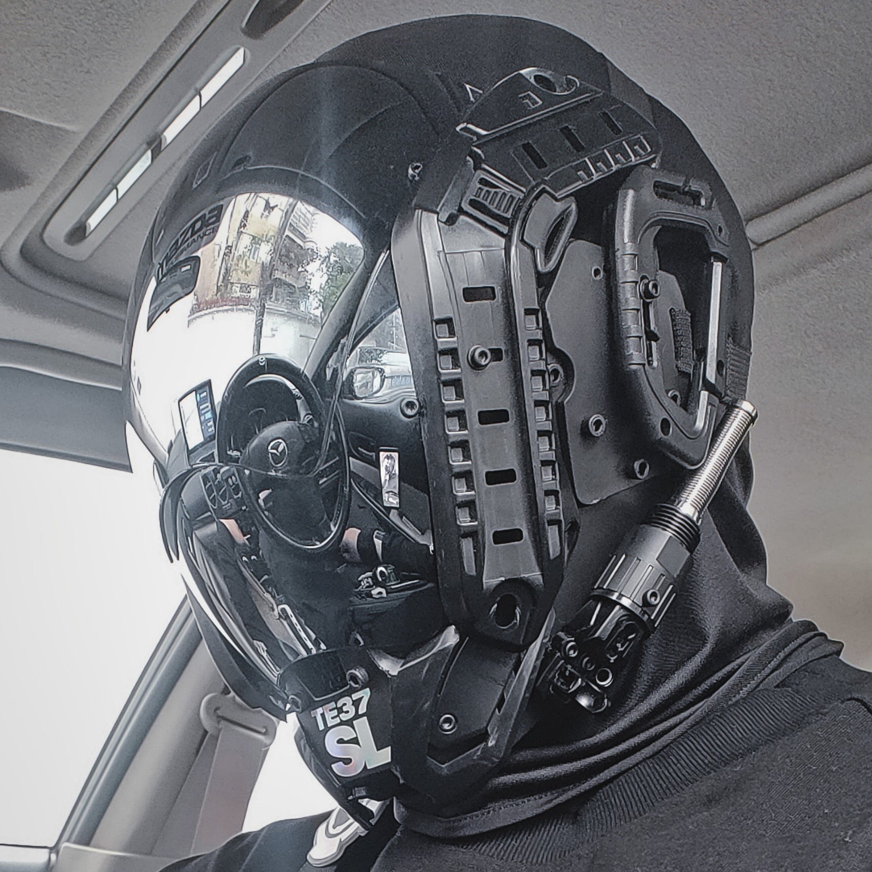 Devtech Mask Mirror Techwear Mask | CYBER TECHWEAR®