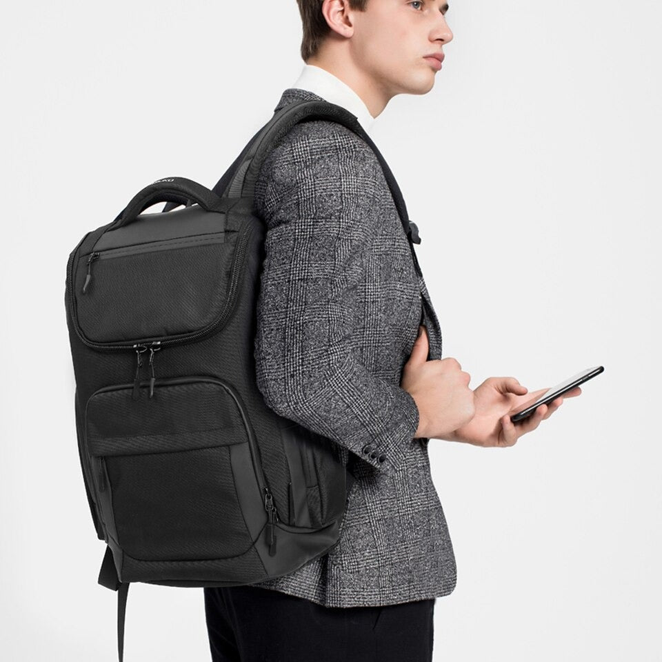 Black Utility Backpack | CYBER TECHWEAR®