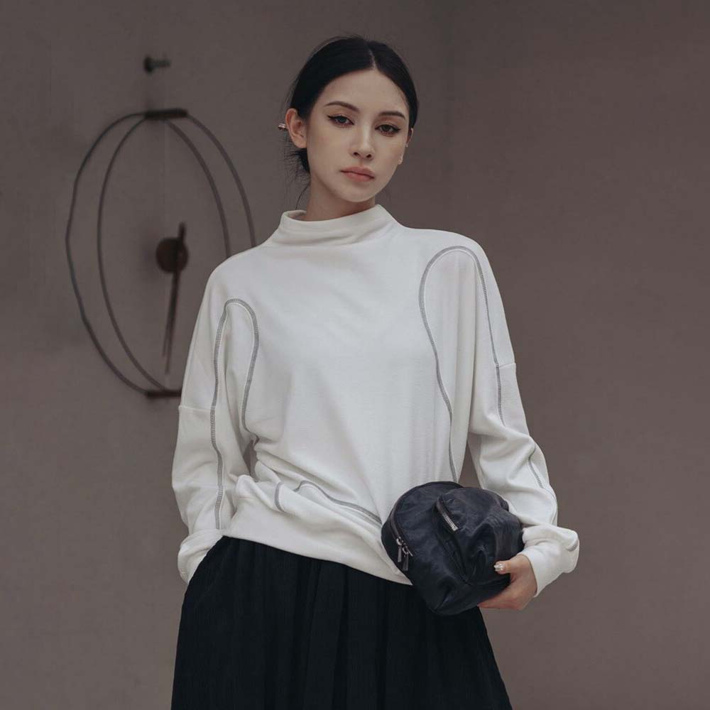 White Techwear Sweatshirt | CYBER TECHWEAR®